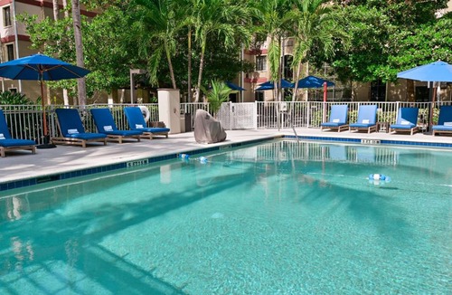Plantation Hotel | Sonesta ES Suites Fort Lauderdale Plantation