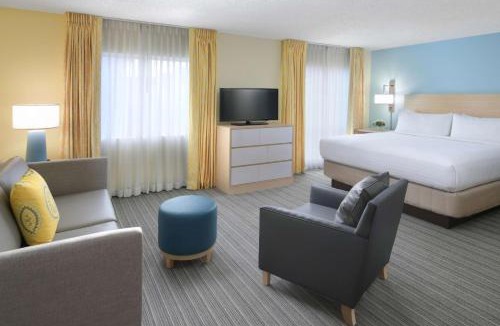 Newark Hotel | Sonesta ES Suites Wilmington - Newark