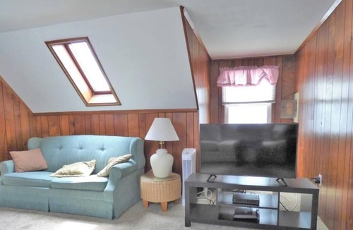 South End Condo | Soothing 2-bedroom condo with AC in charming Ocean City
