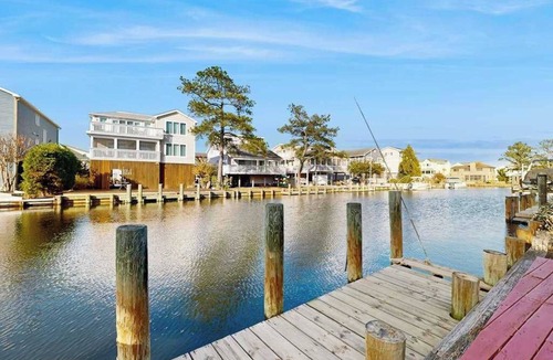 South Bethany Harbor House | South Bethany bay front house w/amazing views, deck, patio, balcony