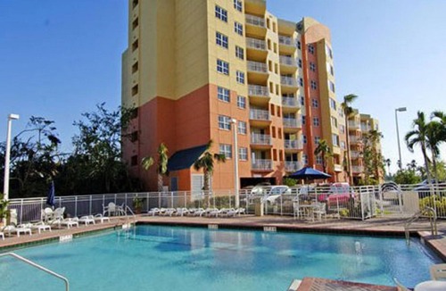 Weston Condo | South Florida in February