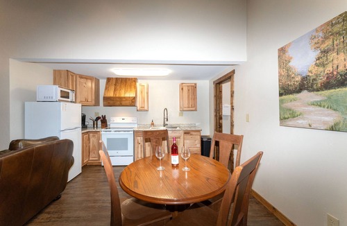 Columbia Falls Cabin | South Fork of Spotted Bear Retreat