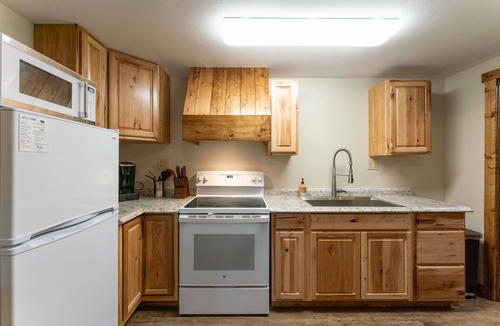 Columbia Falls Cabin | South Fork of Spotted Bear Retreat