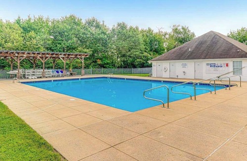 Ocean View House | South Hampton home with shared pool, game room, & water view- dog-friendly