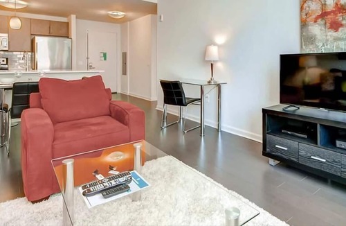 Hudson Exchange Apartment | Spacious 1 Bedroom Apartment in Jersey City