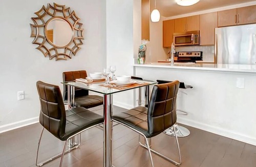 Hudson Exchange Apartment | Spacious 1 Bedroom Apartment in Jersey City