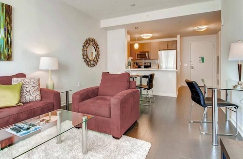 Hudson Exchange Apartment | Spacious 1 Bedroom Apartment in Jersey City