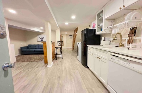 Trinidad Apartment | Spacious 1BR with Parking Walk to Union Market
