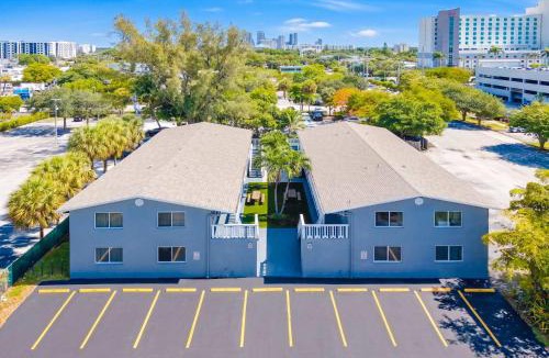 Poinciana Park Apartment | Spacious 2BR Minutes to Beach Airport & Las Olas