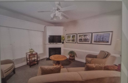 Lackey House | Spacious 3-bedroom estate with AC in delightful Williamsburg