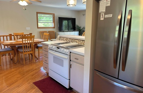 Southern Shores House | Spacious 3BR/3BA Beach House on Quiet Wooded Lot – Minutes from the Ocean