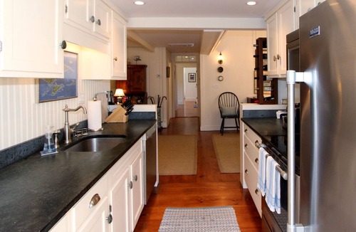 East Orleans House | Spacious 3BR/3BA cottage .3 mile to Nauset Beach