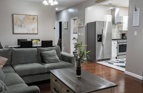 Weequahic Apartment | Spacious 3BR Newark Stay | Near NYC