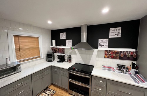 Brandermill House | Spacious 4-bedroom house in awesome Midlothian with AC