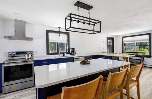 Waquoit Village House | Spacious 4BR Cape Escape! Modern Tranquil house close to town, beaches, shops