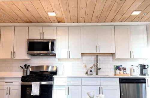 Downtown Apartment | Spacious 4BR Downtown Home, Sleeps 8, Walk to PPAC & Dining