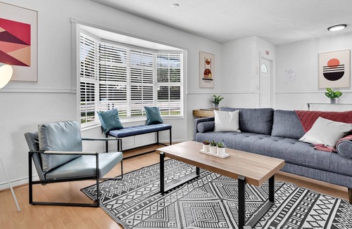 Boulevard Heights House | Spacious 4BRS Home, Relax Backyard close to Casino
