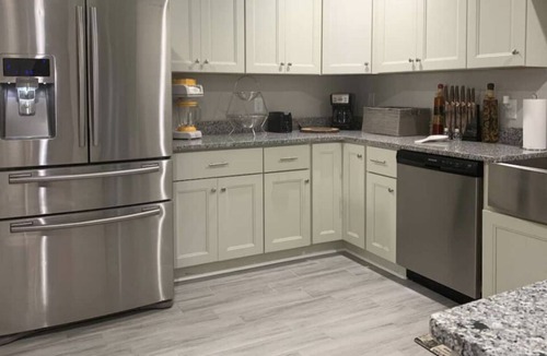 Virginia Beach House | Spacious 5 bedroom 4 bathroom
