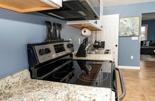 Fishing Creek House | Spacious 5-bedroom Chesapeake Bay Waterfront Retreat