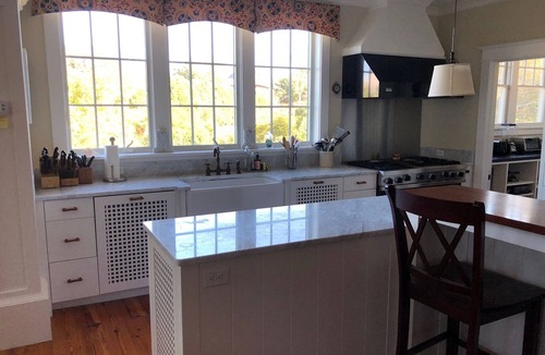 West Falmouth House | Spacious 5-bedroom estate with access to private beach in peaceful Falmouth