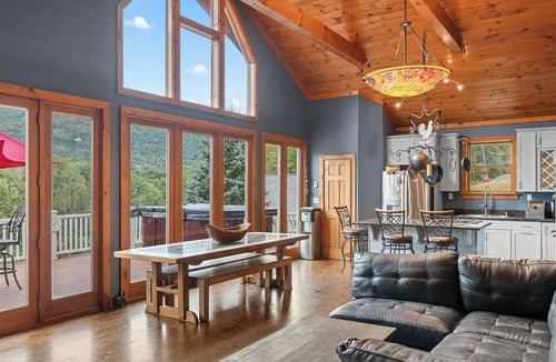 Windham House | Spacious 5-bedroom house in charming Windham centrally located in town.