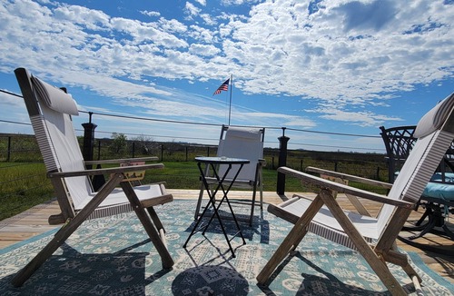 Ewell House | Spacious 5-bedroom house with WiFi, AC and private deck on charming Smith Island