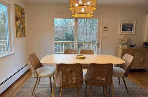 West Tisbury House | Spacious 5-bedroom secluded house in West Tisbury - Lambert Cove's Beach Pass