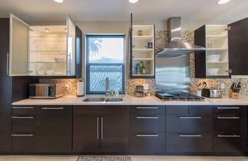Hollywood Lakes House | Spacious 5BR home w/heated pool & fire pit