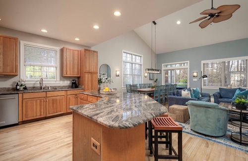 Ocean View House | Spacious 7B, 4BA Family Retreat with Game Room & Two Primary Suites! Pool, WIFI, Tennis, Shuttle to the Beach!