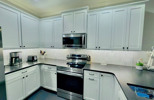 Rehoboth Beach House | Spacious 8br/5.5ba home in Rehoboth Beach. WiFi, Pool, Pet friendly, Renovated.