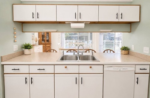 Ocean Pines House | Spacious canal-front home with private dock, parking, and family-friendly amenities.