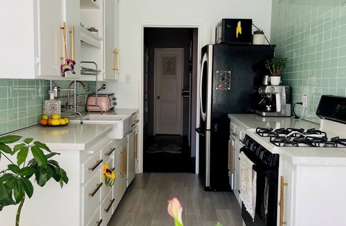 Downtown Long Beach Apartment | Spacious, Coastal 1BR Condo - Walk to Beach, Dining & Shopping in DT Long Beach!