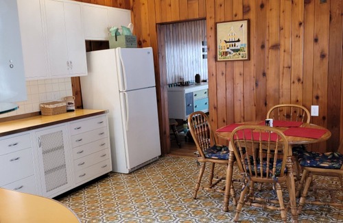 Bemus Point Cottage | Spacious cottage with huge yard!