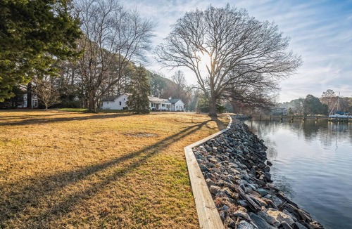 St. Michaels House | Spacious Family Getaway – Summer Ready!