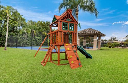 Plantation Villa | Spacious home wpool tennis court