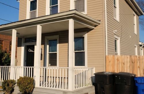 Portsmouth House | Spacious modern 3-bedroom house in beautiful Portsmouth city.