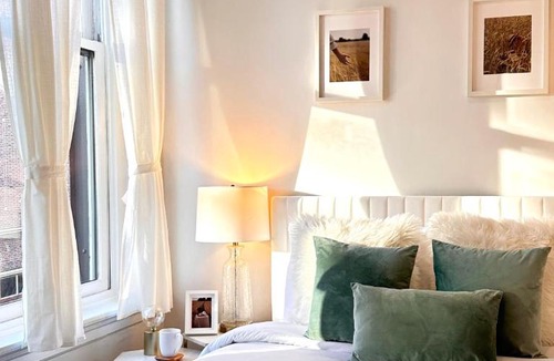 Downtown Apartment | Spacious One-Bedroom with Sofa Bed in Downtown Providence