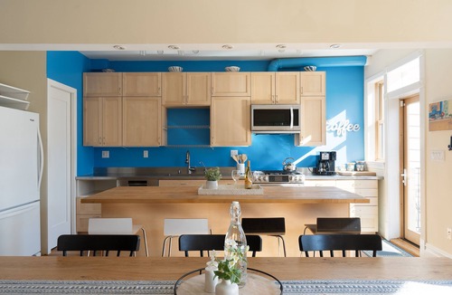 Crown Heights House | Spacious, Peaceful Brooklyn Brownstone