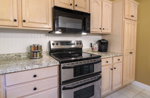 Thornton House | Spacious Private Home in White Mountains - Loon - Owl's Nest - Waterville Valley