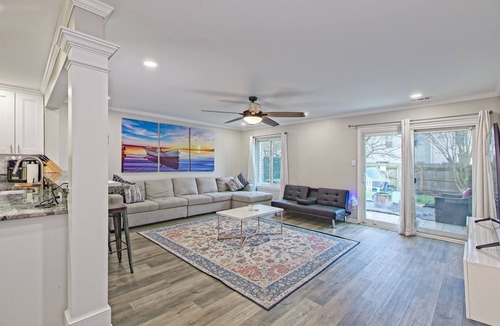 Fentress House | Spacious remodeled Townhome