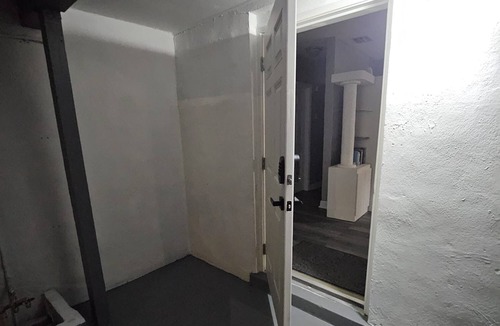 Fort Lauderdale House | Spacious Retreat- 10 mins to FLL Airport/beach