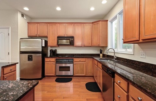 Glen Riddle House | Spacious Townhouse in the GlenRiddle Community