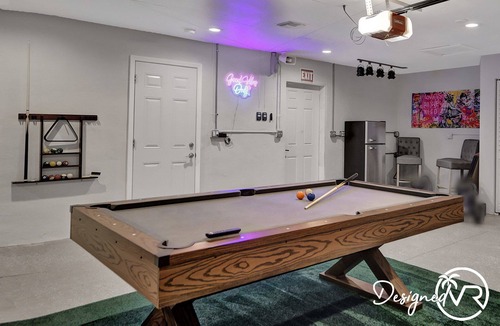 Pompano Beach House | Spacious villa w/pool, courts & game room