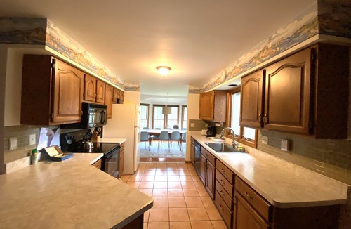 Ocean Pines House | Spacious, well maintained, 4br 3bath home overlooking Golf Course.