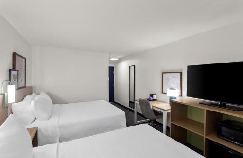 Sprague Hotel | Spark By Hilton Beckley