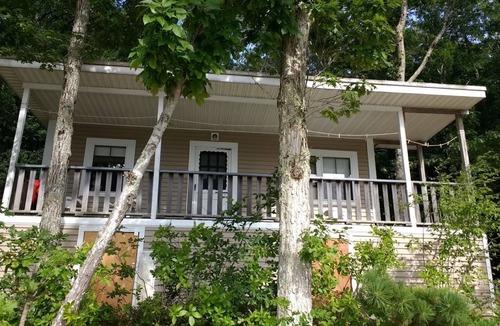 Sandwich Cottage | Sparkling Pond Views & Unforgettable Sunsets