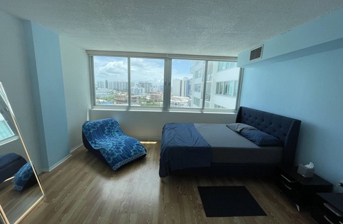 North Beach Apartment | SPECTACULAR 1 BED 2 BATH BEACH FRONT FULLY FURNISHED RESIDENCE