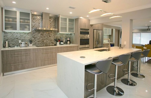 South Lake Villa | Spectacular 5BR/5BA Villa in Hollywood Lakes