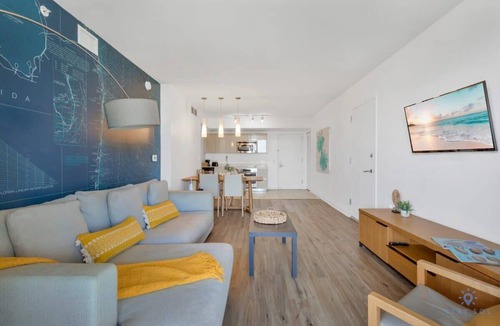 Hallandale Beach Apartment | Spectacular Balcony | Near Beach + Gym+ Pool