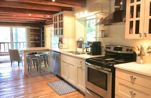 Columbia Falls House | Spectacular Lakefront: Solitude, game-room & hike& bike trails. Glacier 12miles